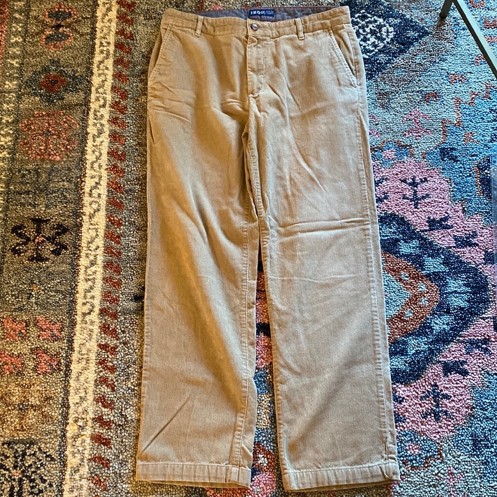 Men’s Izod Corduroy Khaki pants